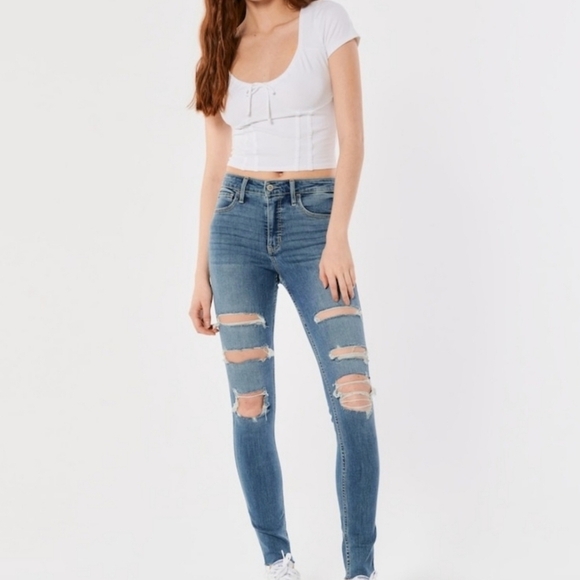 Hollister Y2K High Rise Super Skinny Distressed Medium Wash Jeans 13/31 - Picture 1 of 11